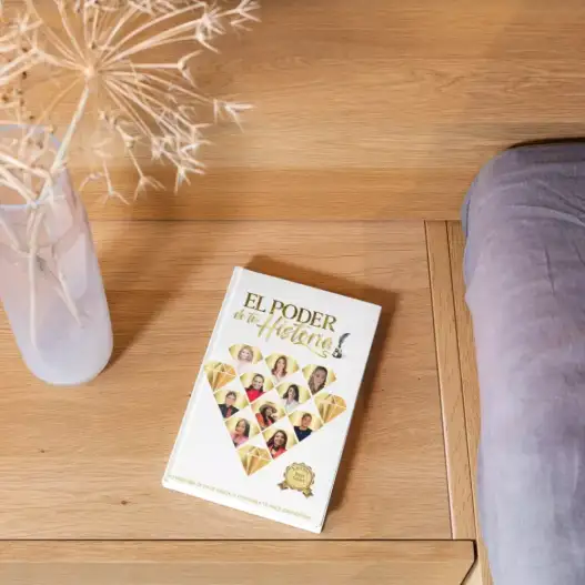 Coautora best seller El Poder de Tu Historia 2 Alandys Tineo libro colaborativo Mujeres
