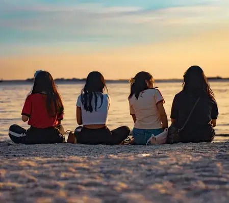 Viaje entre amigas en la naturaleza
